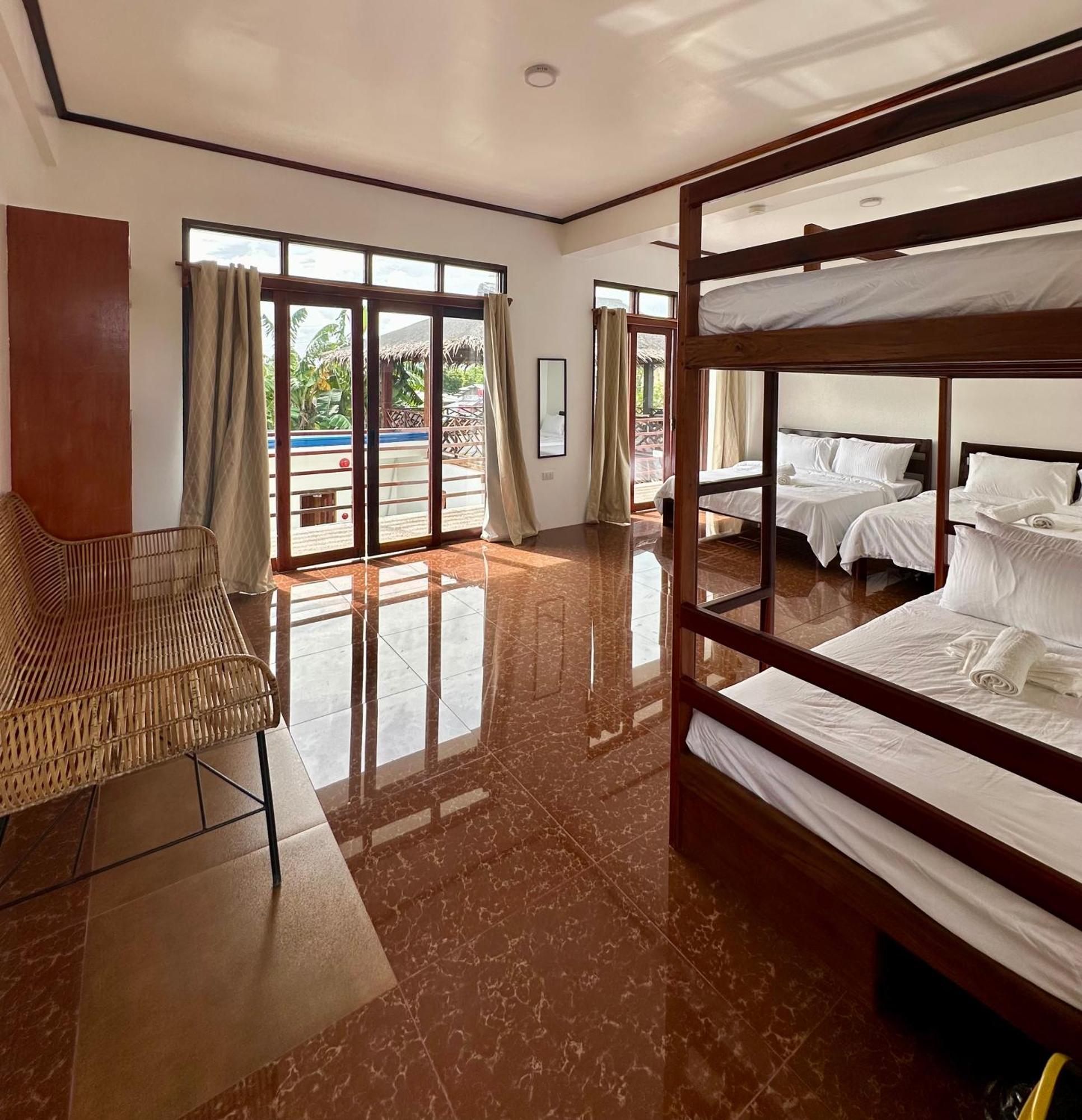 Haven Suites Siargao General Luna  Rum bild